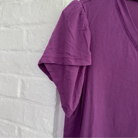 LulaRoe Purple V-Neck Flutter Top Short Sleeved  Size XXS - Picture 5 of 7